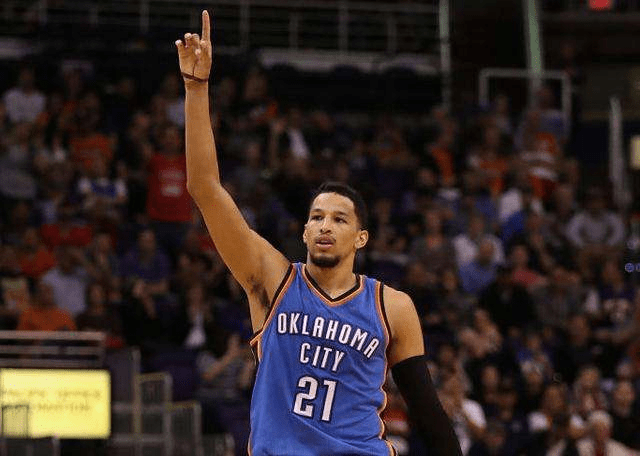 萨克拉门托国王关键时刻回应争议,志在国王杯名次提升,球迷炸锅,更衣室氛围转暖(萨克拉门托国王队主场球馆) 萨克拉门托国王关键时刻回应争议,志在国王杯名次提升,球迷炸锅,更衣室氛围转暖(萨克拉门托国王队主场球馆)